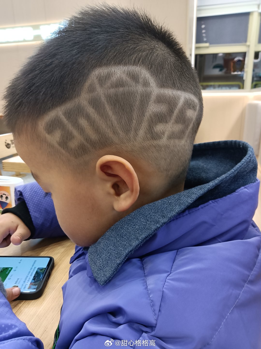 小杰的潮流之旅，最新兒童發(fā)型男的友情故事與發(fā)型風(fēng)采