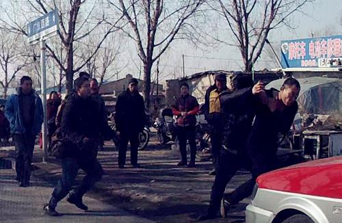 沈陽(yáng)溫情日常背后的沖突與友情的誕生，一場(chǎng)誤會(huì)引發(fā)的打架傷人事件