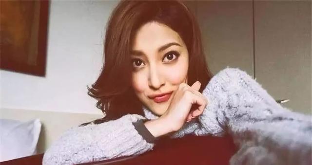 粵語最新女，小巷美食秘境探索