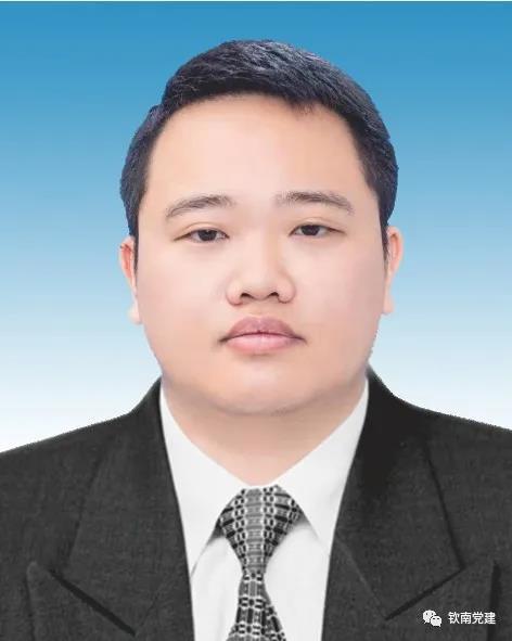 科技革新引領(lǐng)未來，最新區(qū)干部任職公示揭示智慧藍圖